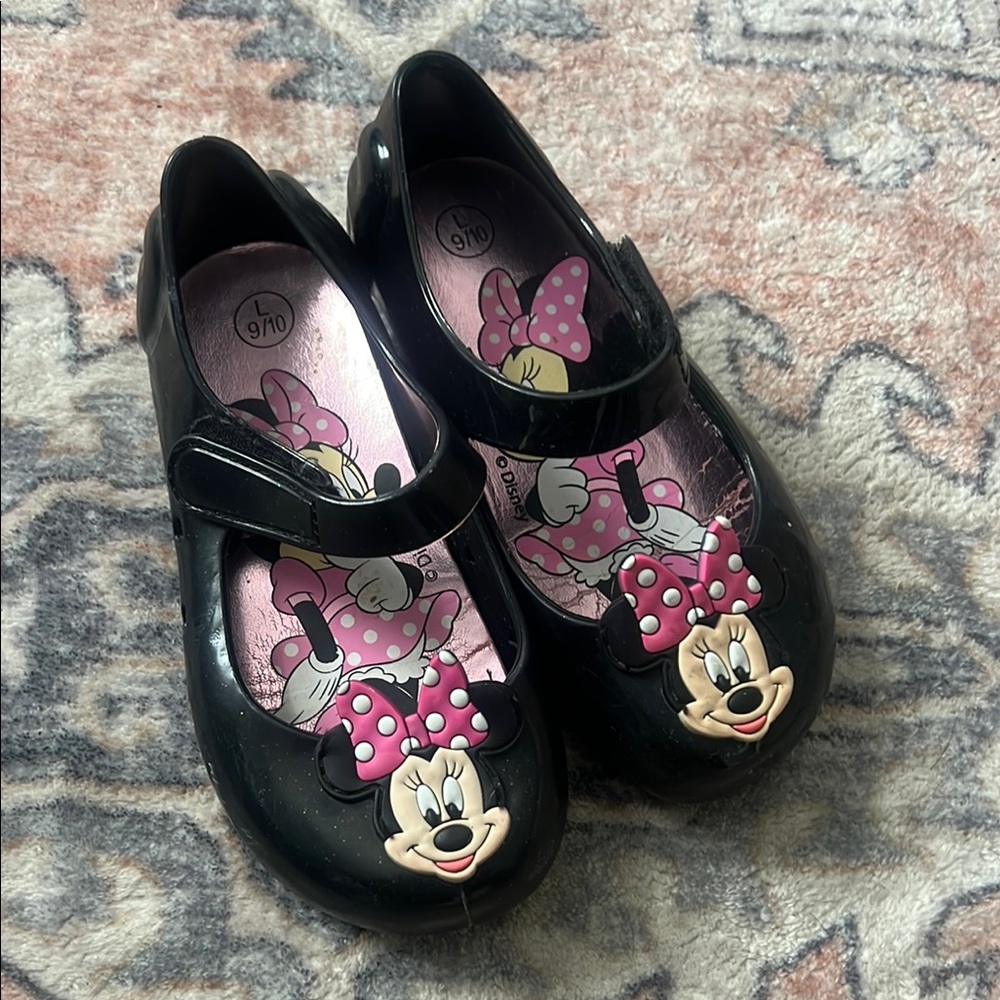 Disney Black and Pink Dress Shoes with Minnie Mouse Design